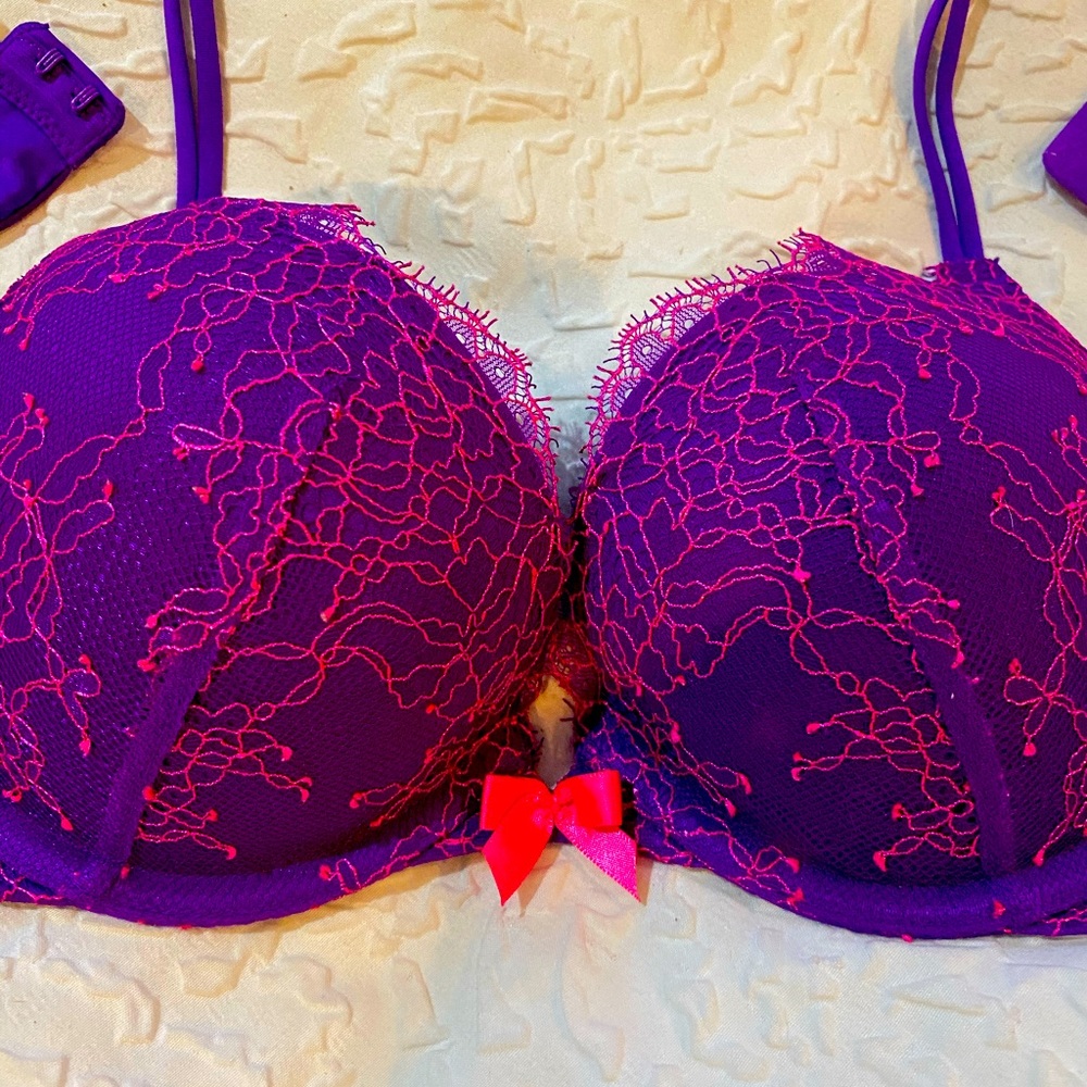 Victoria’s Secret Very push-up bra 36A